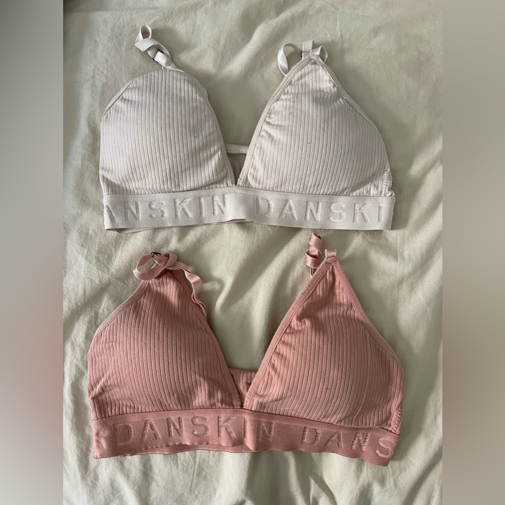 Ribbed Seamless Bralettes